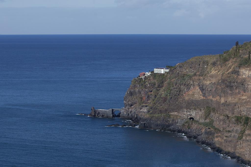 Отель Estalagem Da Ponta Do Sol Понта-ду-Сол Экстерьер фото